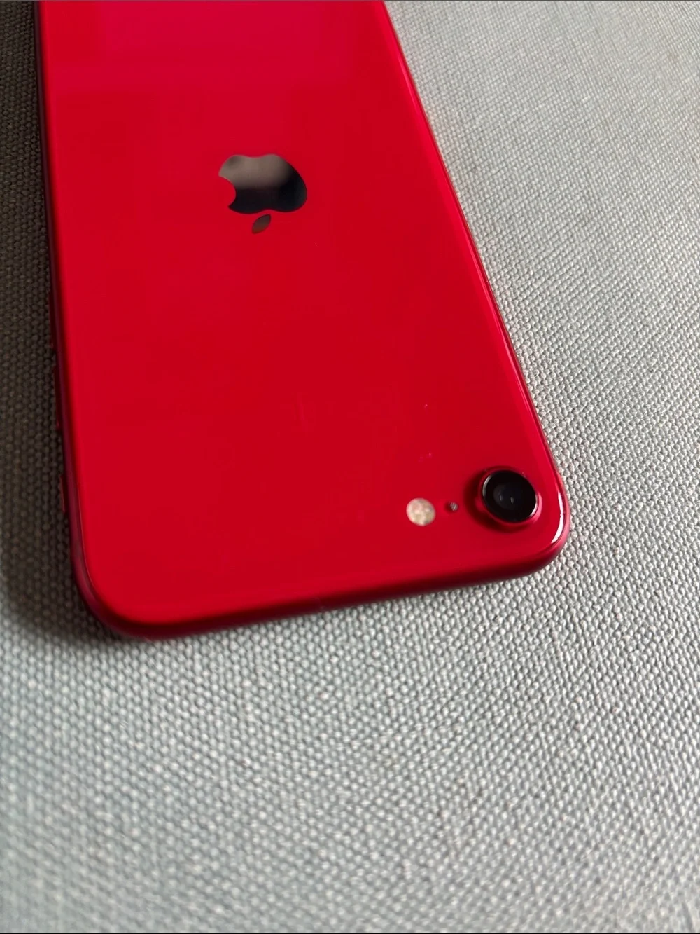 Apple iPhone SE 2nd Generation (PRODUCT)RED ***FOR PARTS ONLY***